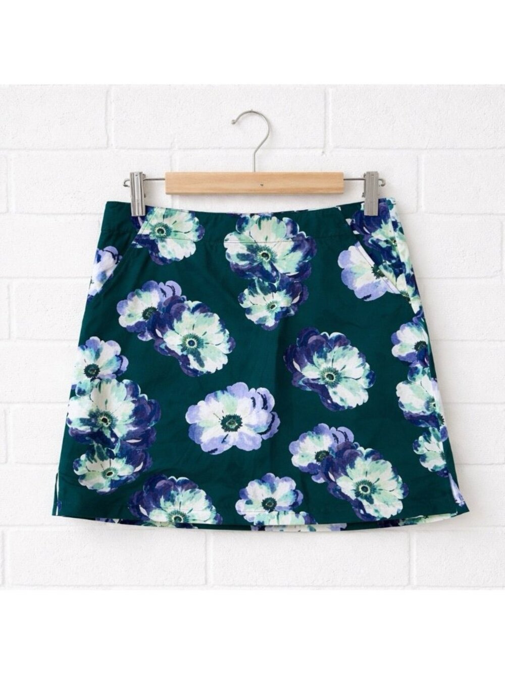Lady Hagen Magnolia Print  Golf Skort Emerald Floral Stretch